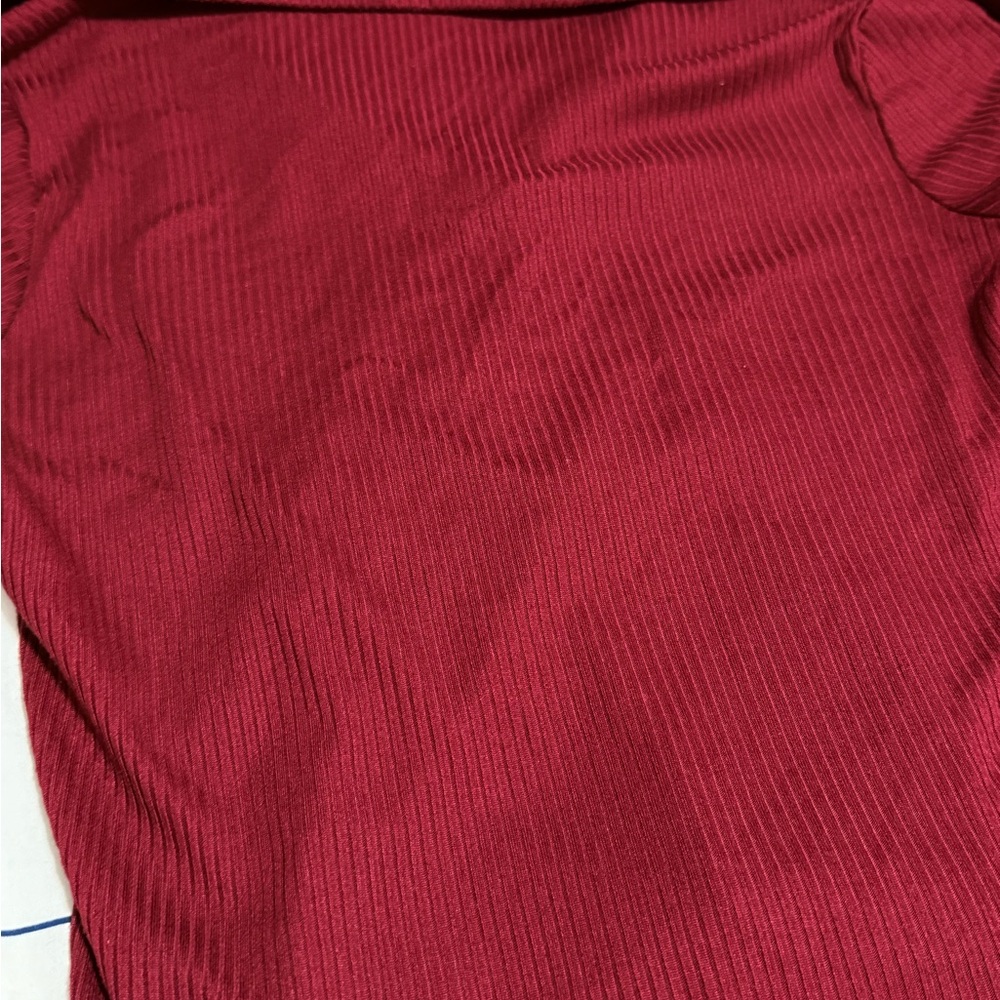 Burgundy Ribbed Top - Picture 6 of 6